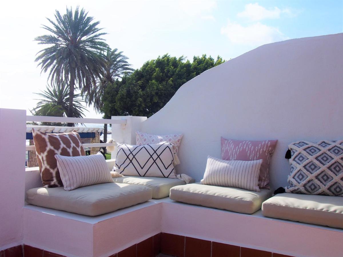 Playa 45, First Line Beach House Malaga Bagian luar foto