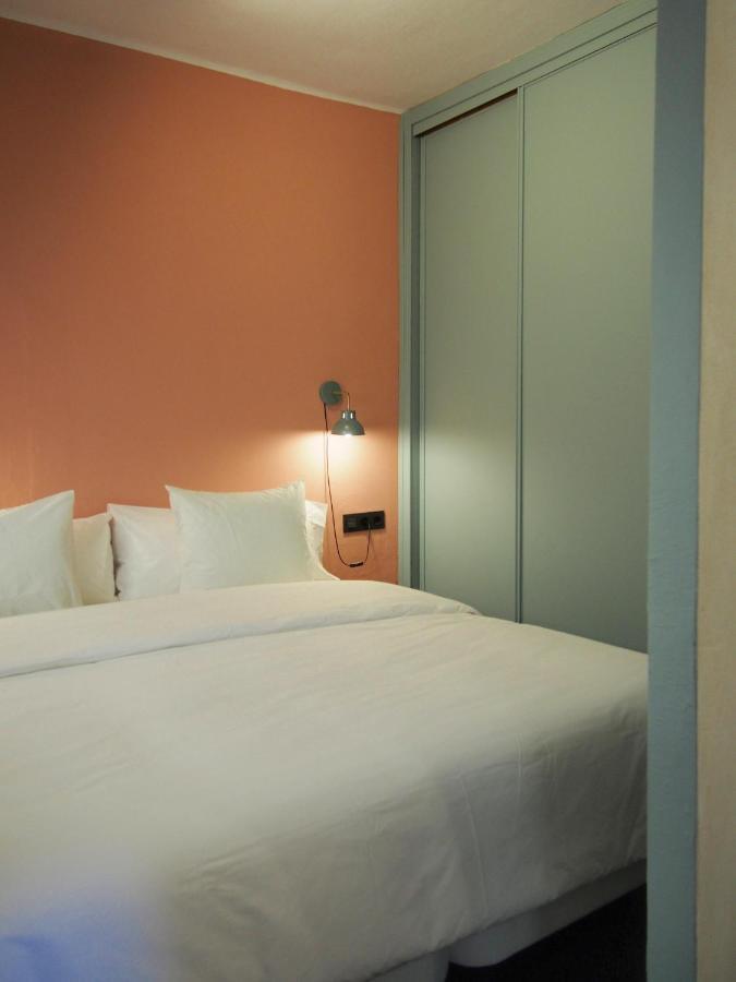 Playa 45, First Line Beach House Malaga Bagian luar foto